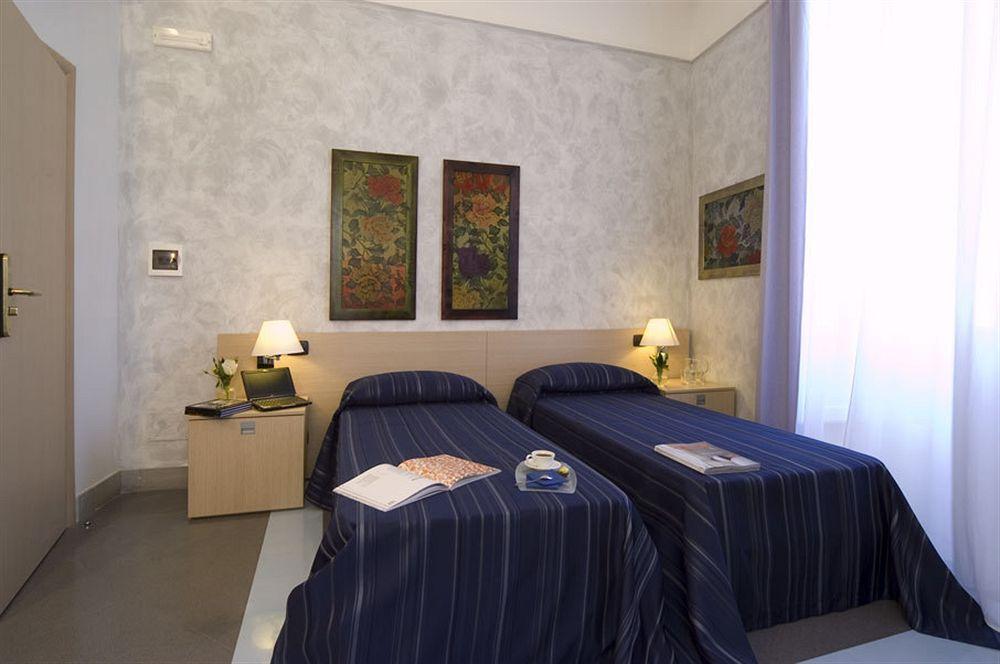 סירקוזה Archimede Vacanze B&B מראה חיצוני תמונה