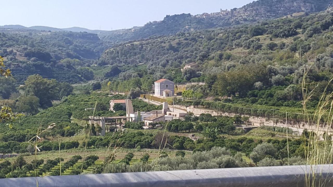 סירקוזה Archimede Vacanze B&B מראה חיצוני תמונה